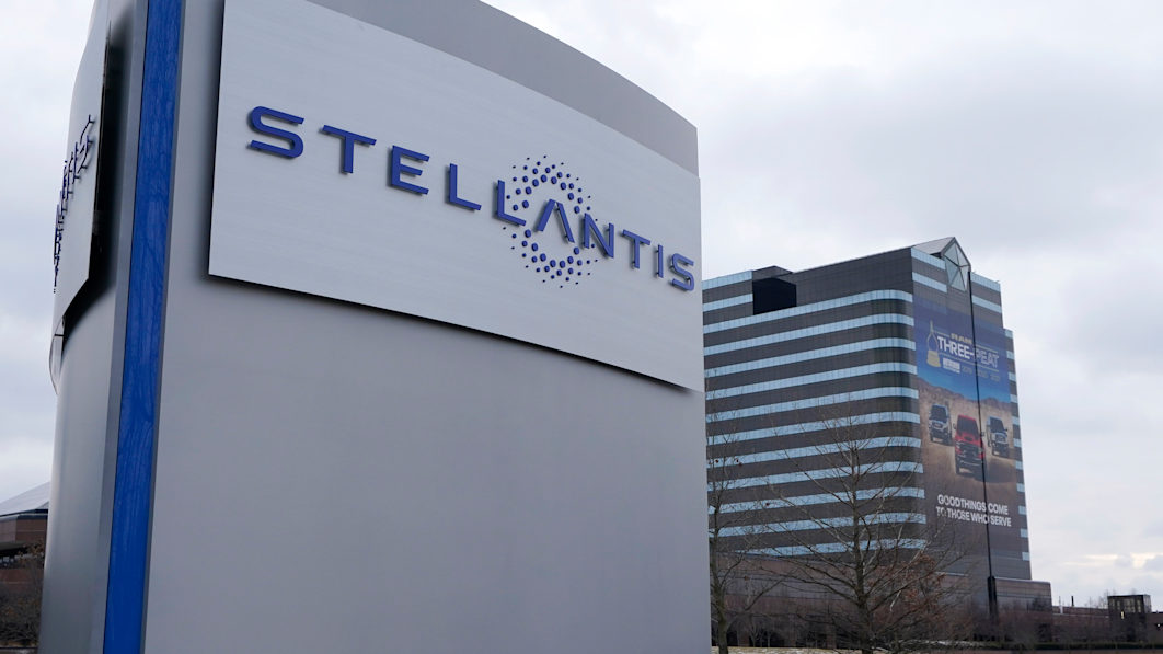 Stellantis reports record 1H margins, $7b profits despite chip shortage