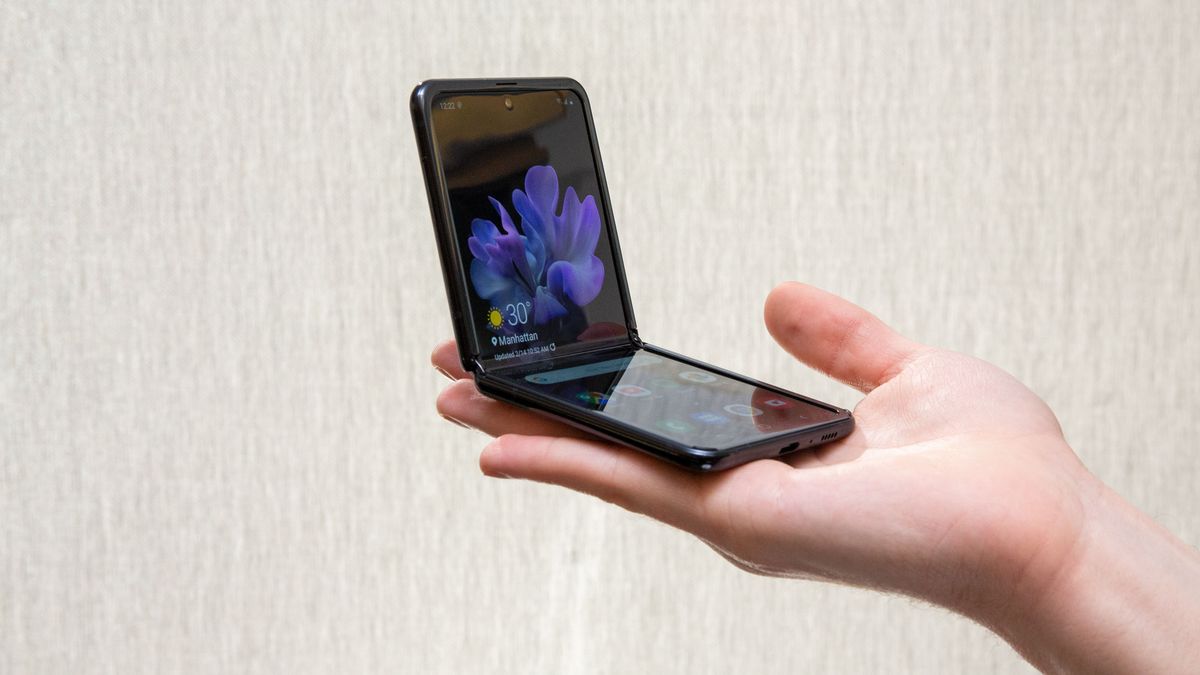 Foldable phones are too expensive — I'd never pay $1,200+ for Galaxy Z Flip 3