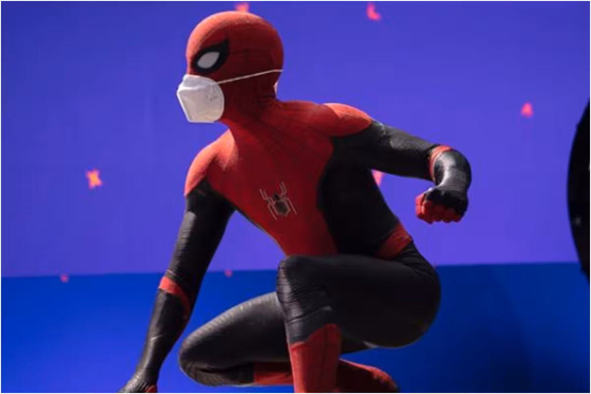 'Spider-Man' Tom Holland Adapts to Coronavirus While Shooting for Third Installment