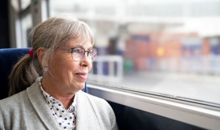Free bus travel extended - not only pensioners who will get the perk