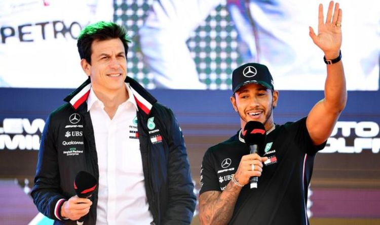 Lewis Hamilton big contract update provided by Toto Wolff after Mercedes chief pens deal