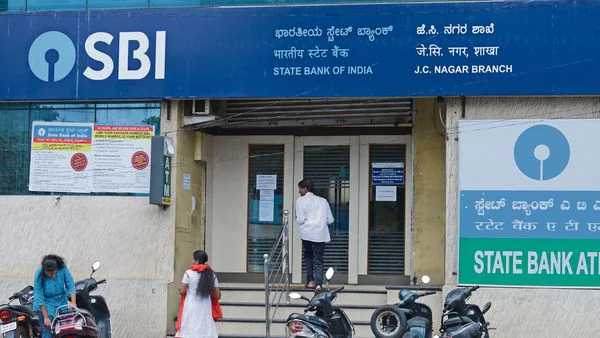 SBI savings account mobile update: No need to visit bank. Here's how to do it