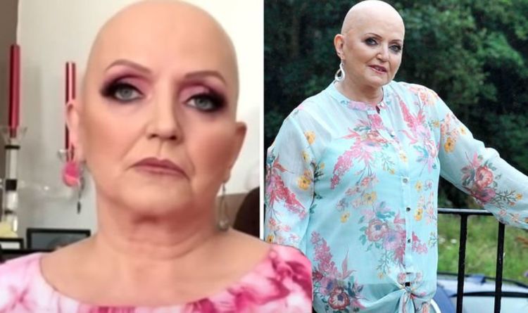 Linda Nolan addresses doctors