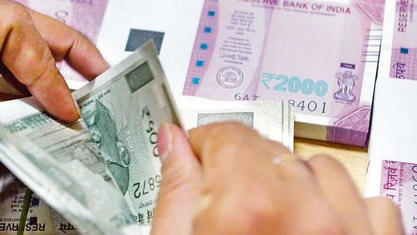 What Sebi should do to bring financial influencers bring under its ambit?