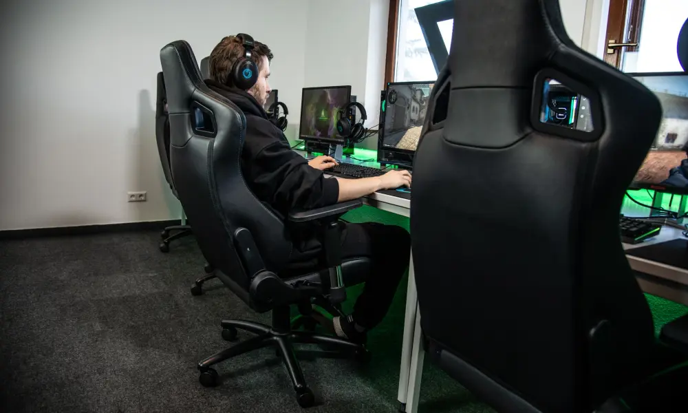 ESforce and Skillbox announce partnership