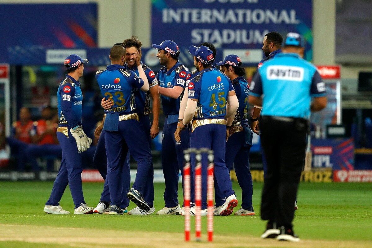 IPL 2020 Final Live Score, MI vs DC Today's Match at Dubai: Dhawan Departs, Delhi in Deep Trouble