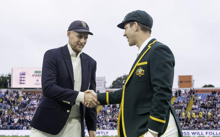 Paine taking 'indefinite mental health break' from cricket