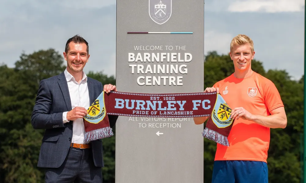 Spreadex reaches the Premier League after multi-million-pound shirt deal with Burnley FC