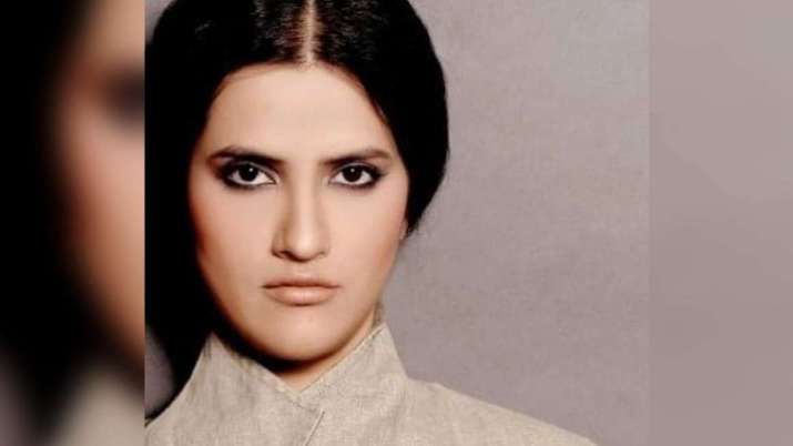 Sona Mohapatra slams Twitter user asking about her MeToo statement on Utsav Chakraborty