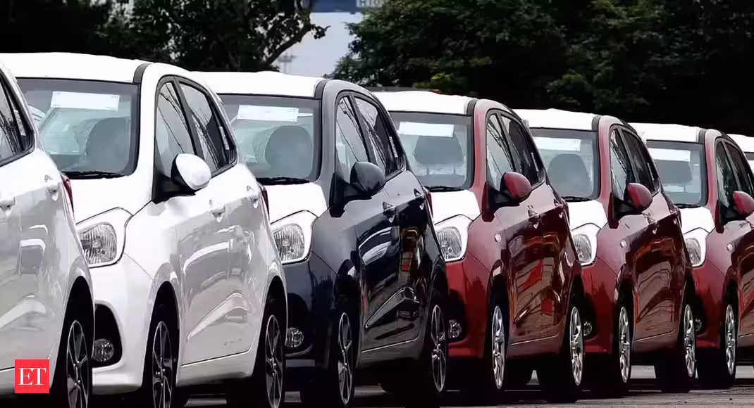Maruti Suzuki sales fall; Tata Motors reports 94% rise on Dhanteras