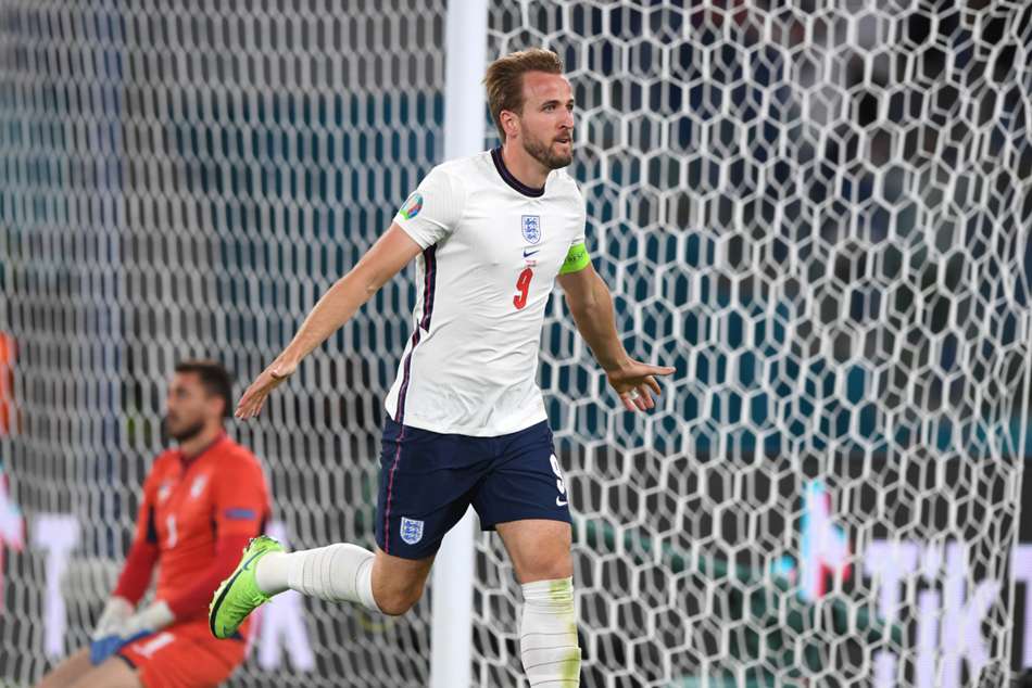 Euro 2020: Ukraine 0-4 England; Kane double helps set up Denmark semifinal for rampant Three Lions