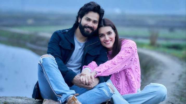 Varun Dhawan-Kriti Sanon finish filming for horror-comedy 'Bhediya'