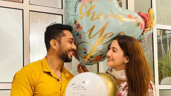 Gauahar Khan and Zaid Darbar are engaged