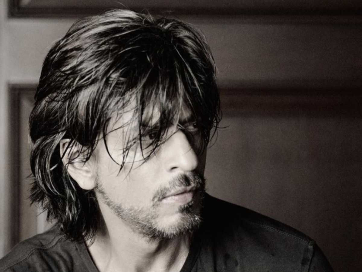 Shah Rukh Khan has been in the business of movies for years now. However, if there is a league of superstars that seems to have been passed on over the decades in the industry it would be starting from Dilip Kumar to Amitabh Bachchan and then to Shah Rukh Khan. King Khan has been vocal about his love for Dilip Kumar and SRK&rsquo;s mother too thought that he looked like the legendary actor when he was young. Today, on Dilip Kumar&rsquo;s 98th birthday, SRK took to Instagram to share a post with the iconic actor from one of Filmfare&rsquo;s photoshoots. He captioned the image as, &ldquo;To the one and only, who amazed and inspired the world by just being himself... Wishing the legendary #DilipKumar a very Happy Birthday. I cherish and remember every time we&rsquo;ve met in vivid detail and you have always loved me like your own. Love you tooo much. Have a good one Dilip Sahib.&rdquo; Sweet, isn&rsquo;t it?