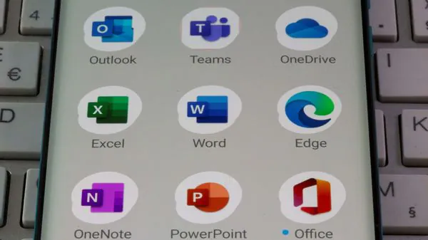 Microsoft’s Office apps for Android won’t work on Chromebooks anymore