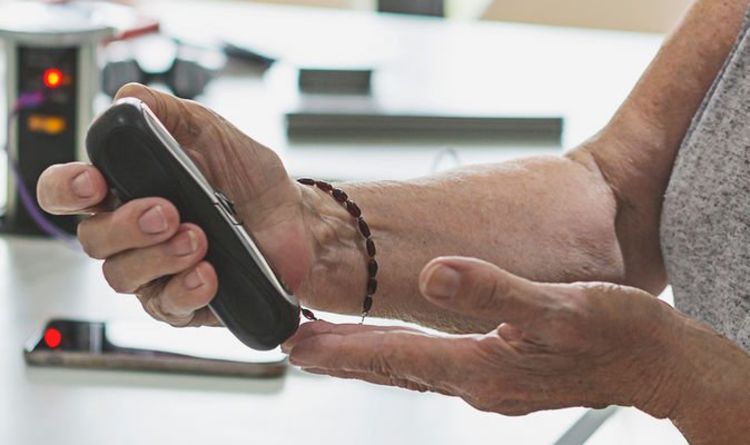 Type 2 diabetes: The four warning signs your blood sugar levels are too high