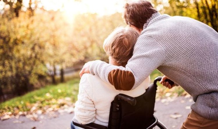 PIP: Britons may get up to £152 weekly to help in 'retirement crisis' - are you eligible?