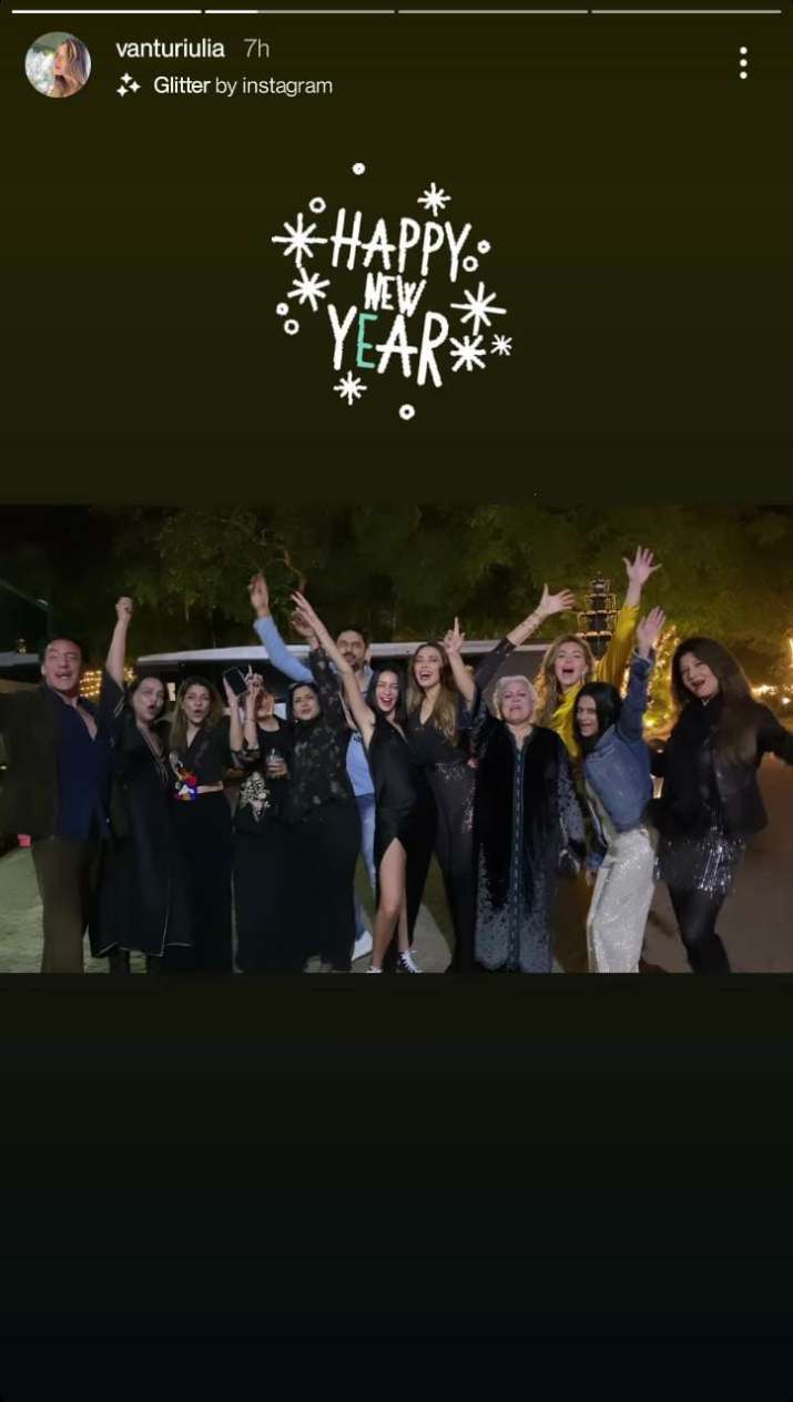 India Tv - Salman Khan's New Year celebrations India Tv - Salman Khan's New Year celebrations