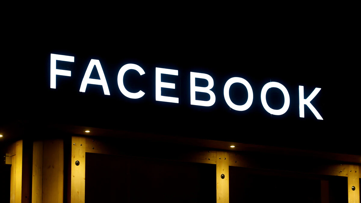 Facebook, Google to Pay News Outlets for Content in Australia
