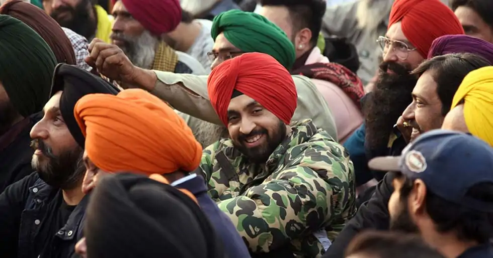 Diljit Dosanjh donates Rs. 1 crore to buy warm clothes for the farmers