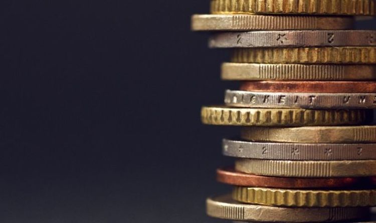 Saving versus investing – The 'important thing' to ensure you do with either financial rou