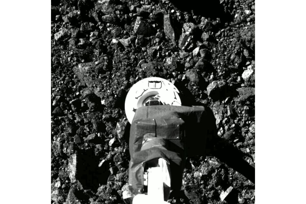 NASA Spacecraft Sent Asteroid Rubble Flying in Successful Sample Grab