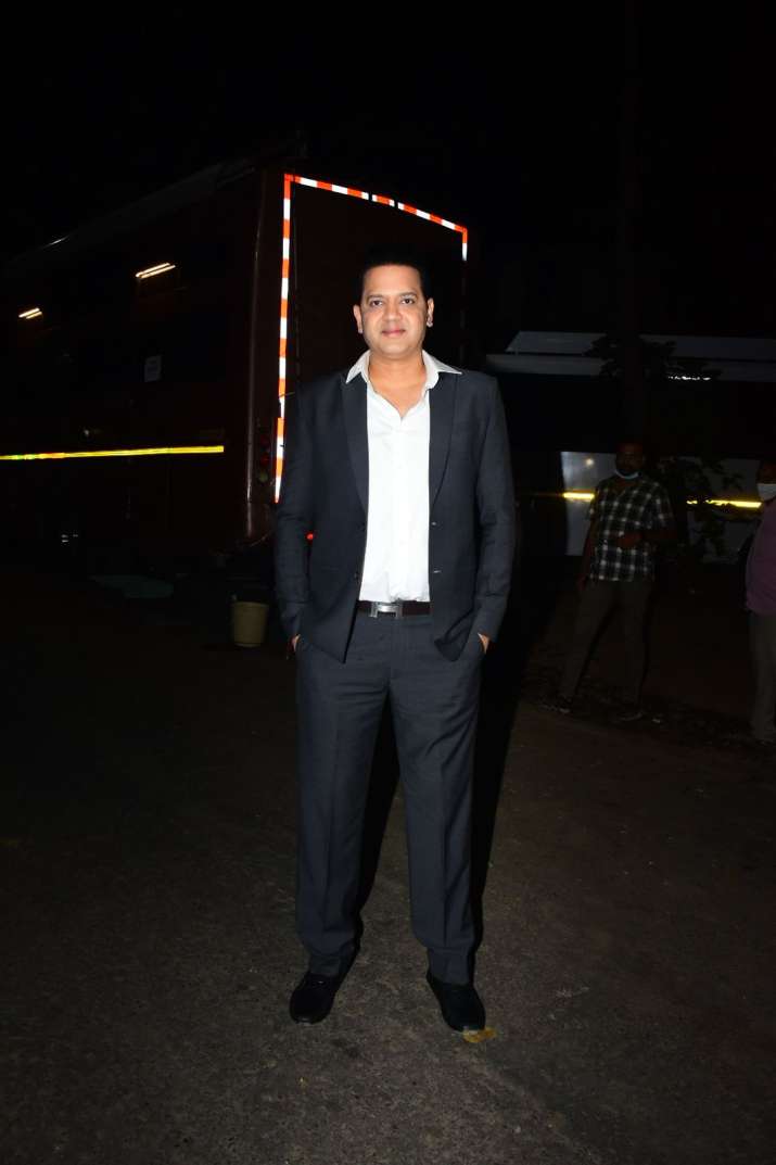India Tv - Bigg Boss 15: Divya Agarwal, Neha Bhasin, Debina Bonnerjee, Rahul Mahajan & others enter as special guest India Tv - Bigg Boss 15: Divya Agarwal, Neha Bhasin, Debina Bonnerjee, Rahul Mahajan