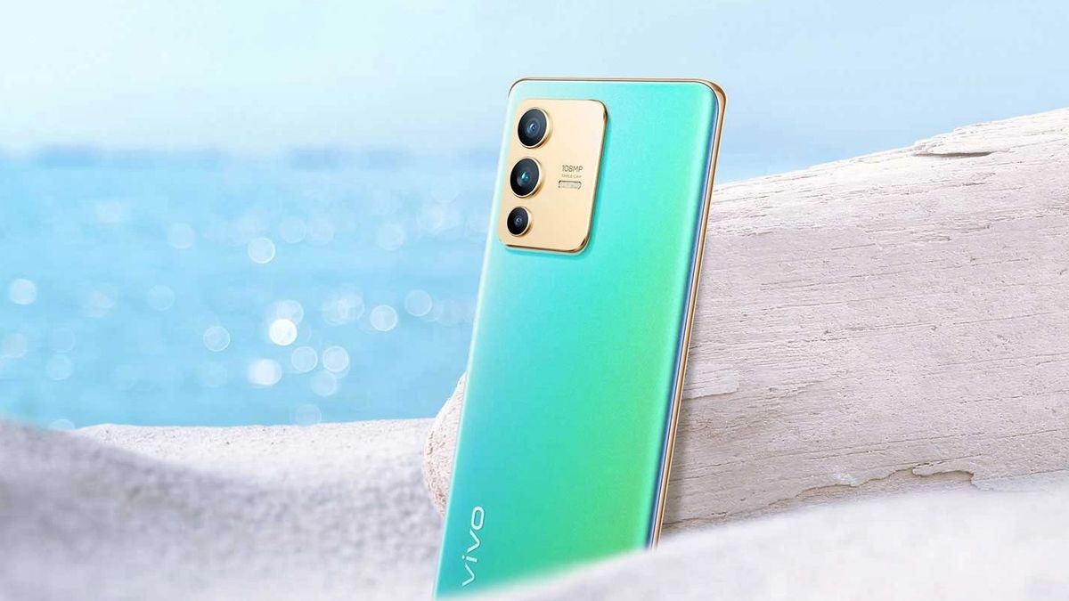 This new Android phone can actually change colors — here's how