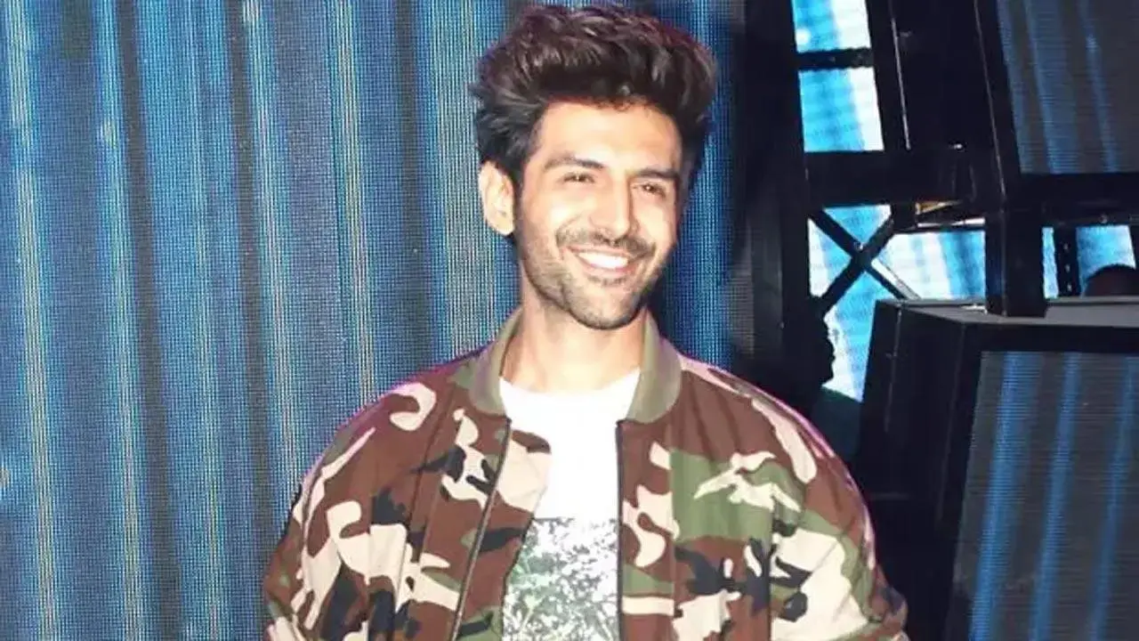 Watch Video: Kartik Aaryan reveals his Diwali plans for this year!