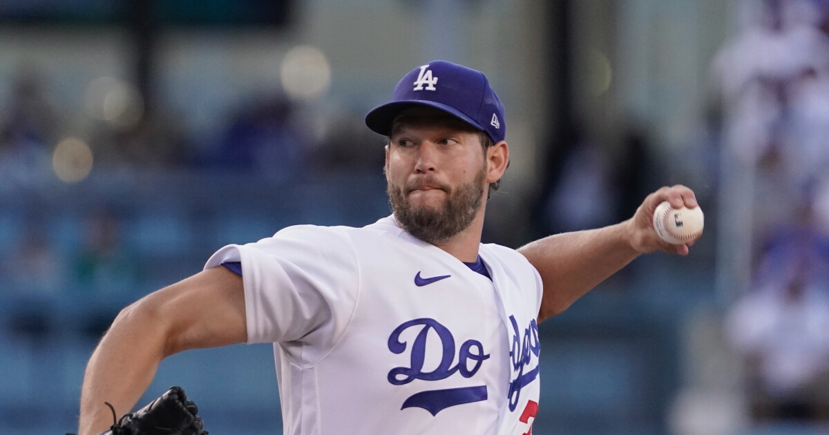 Clayton Kershaw's sharp outing wasted by Dodgers' lackluster offense in loss