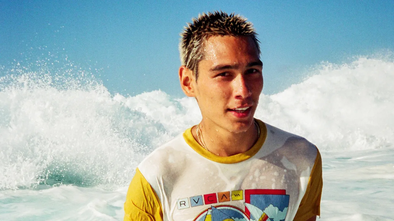 Evan Mock Talks Filming Gossip Girl, Hawaiian Style, and His New RVCA Collection