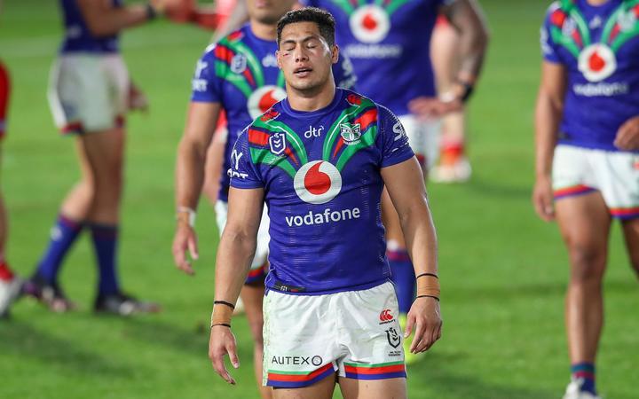 Warriors cough up 18-6 lead