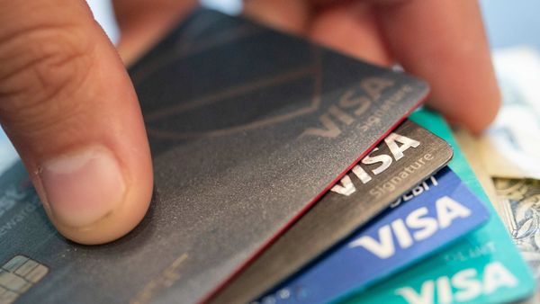 Despite lockdown, travel credit card demand grows stronger