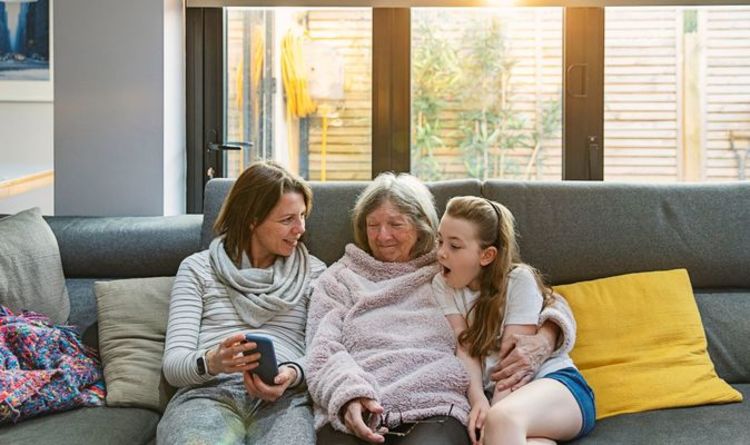 Winter Fuel Payment: Britons should receive sum by this month - what to do if not