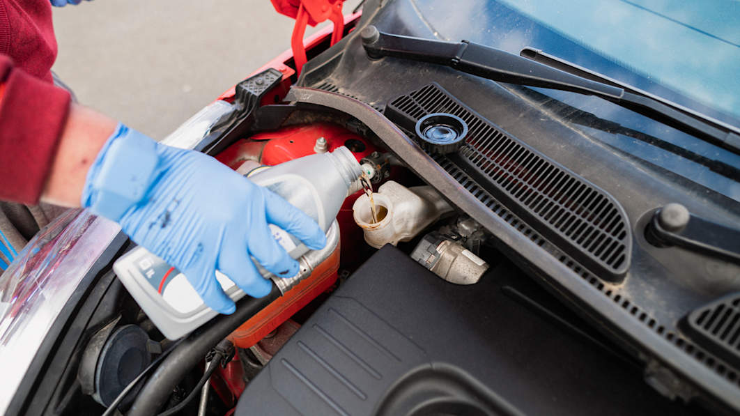 Best Brake Fluids (Review) in 2022 - Autoblog Commerce | Autoblog