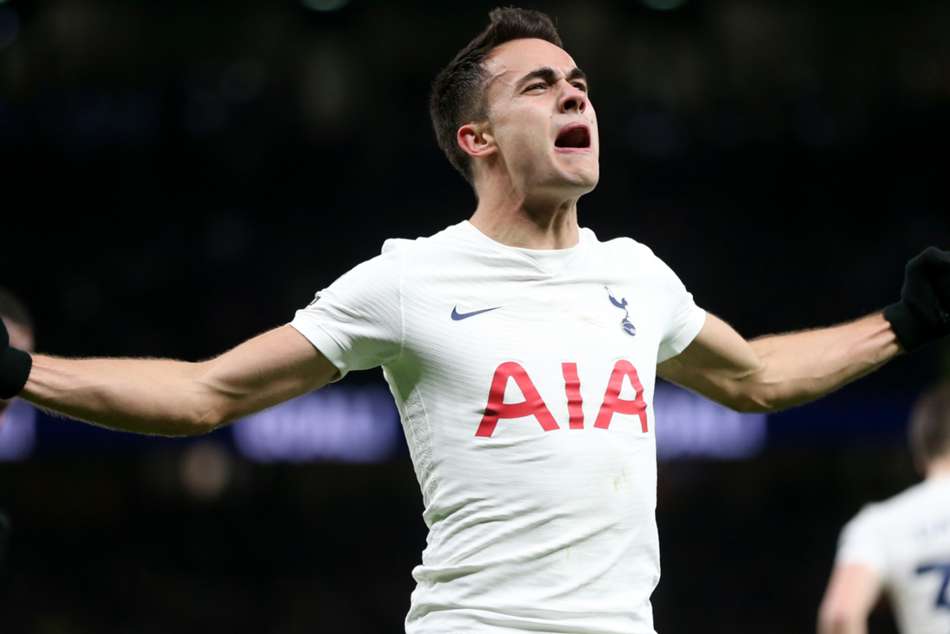 Tottenham 2-1 Leeds United: Conte era up and running as Reguilon completes comeback