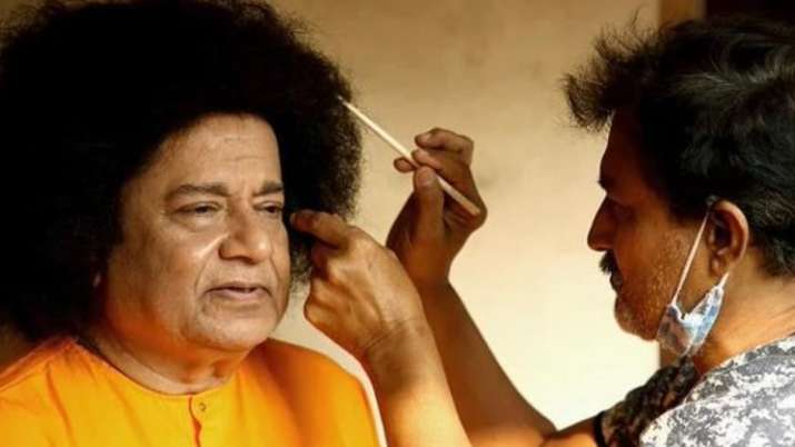 Anup Jalota shares latest photos of transforming into Satya Sai Baba in his biopic