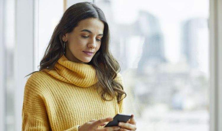 One in four Britons at risk of 'losing everything' stored on their mobile phones