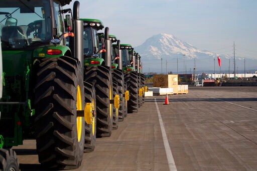 US Trade Deficit Falls To $63.9 Billion In September