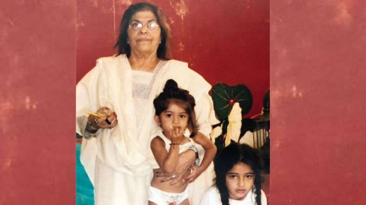 Ananya Panday mourns demise of her grandmother, says 'She inspired me every single day'