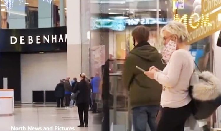 Long queues at Debenhams on