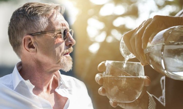 How to live longer: Water helps to boost longevity - how much should you drink a day?