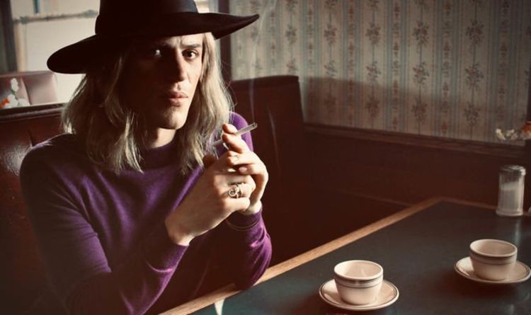 David Bowie: Actor Johnny Flynn on delivering soulful portrayal of the star