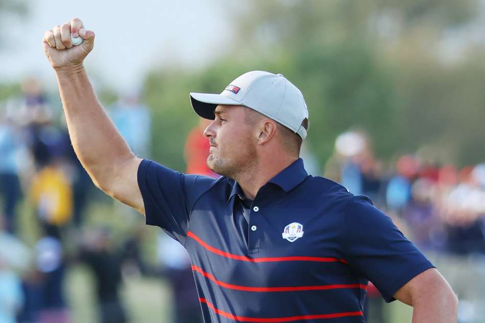 Ryder Cup: United States race clear as Europe suffer dire Straits on opening day