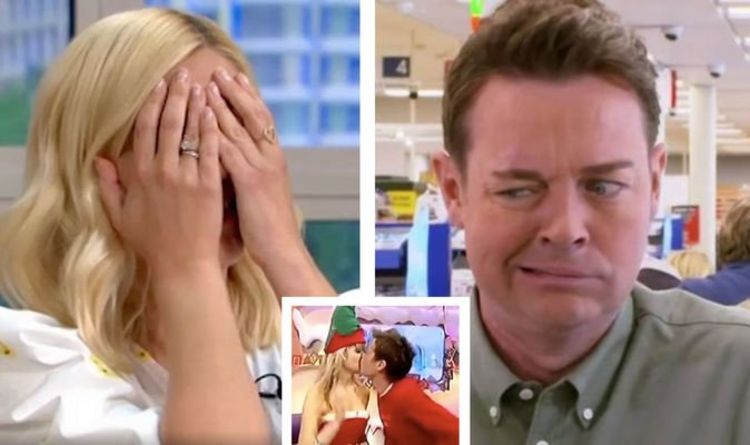 Holly Willoughby and Stephen Mulhern stun fans with 'cheeky' kisses in unearthed video