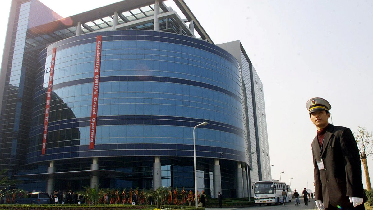 US Blacklists Chipmaker SMIC, Drone Company DJI Among Other Chinese Firms