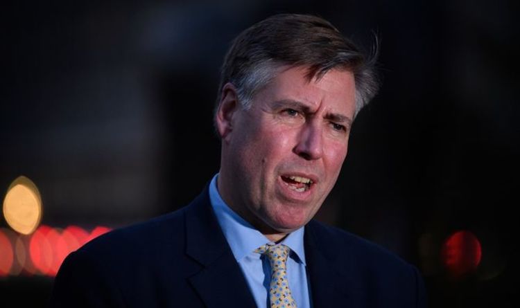 'Serve the people!' Parliament's extreme Covid rules blasted by Sir Graham Brady