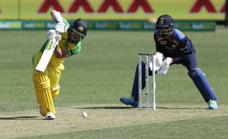 India vs Australia, 2nd ODI: David Warner suffers injury, taken to hospital for scans