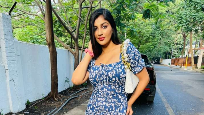 Actress Yashika Aannand critical after car accident, costar SJ Suryah & fans wish speedy recovery