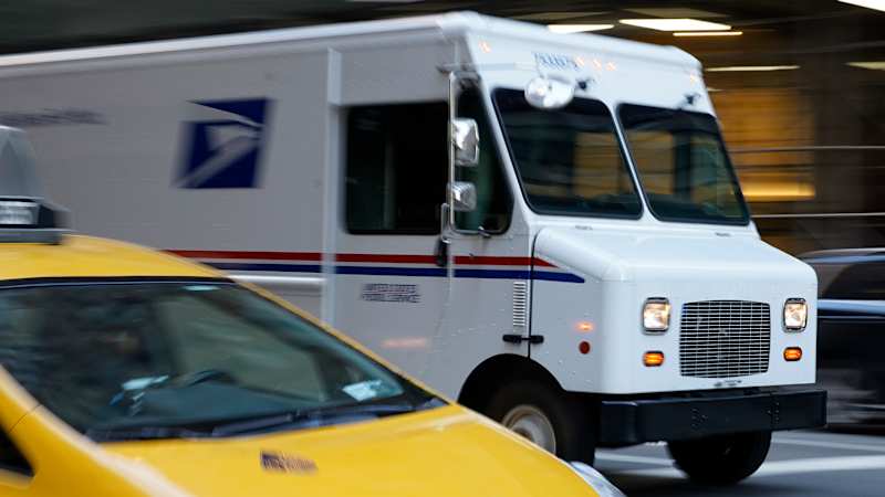 New bill would give USPS $6 billion for EV delivery vehicles